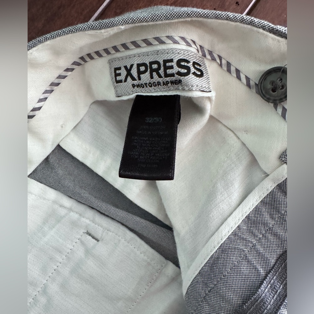 Men’s Grey Express Suit - Picture 3 of 4